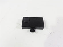 Load image into Gallery viewer, 2001 Harley Touring FLHX Street Glide Alarm Siren Module Control Box 68958-00
