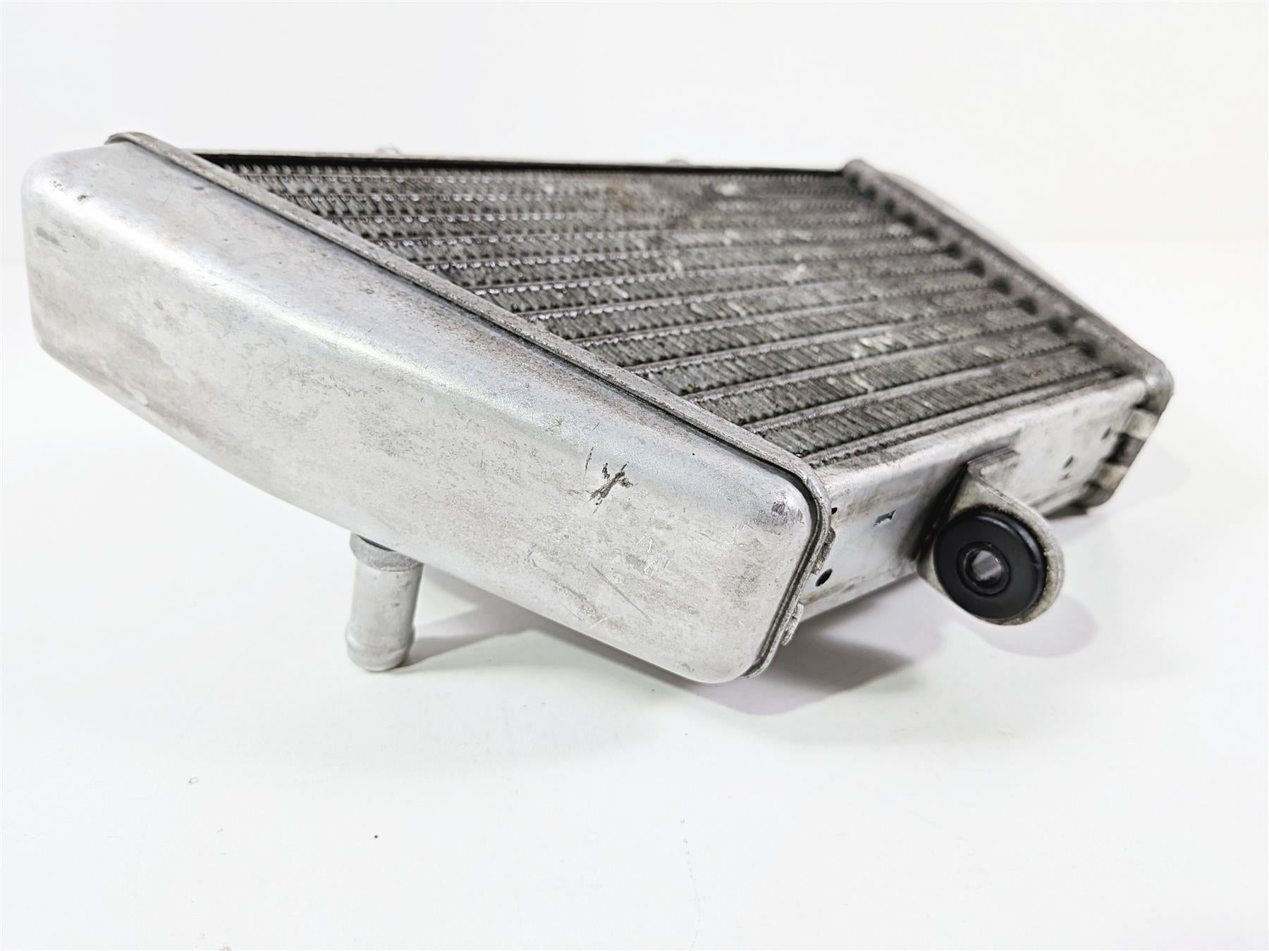 2016 Aprilia RSV 1100 Tuono V4 Factory Oil Cooler & Lines 2B000897 {{ shop.shopifyCountryName }} - Mototech271