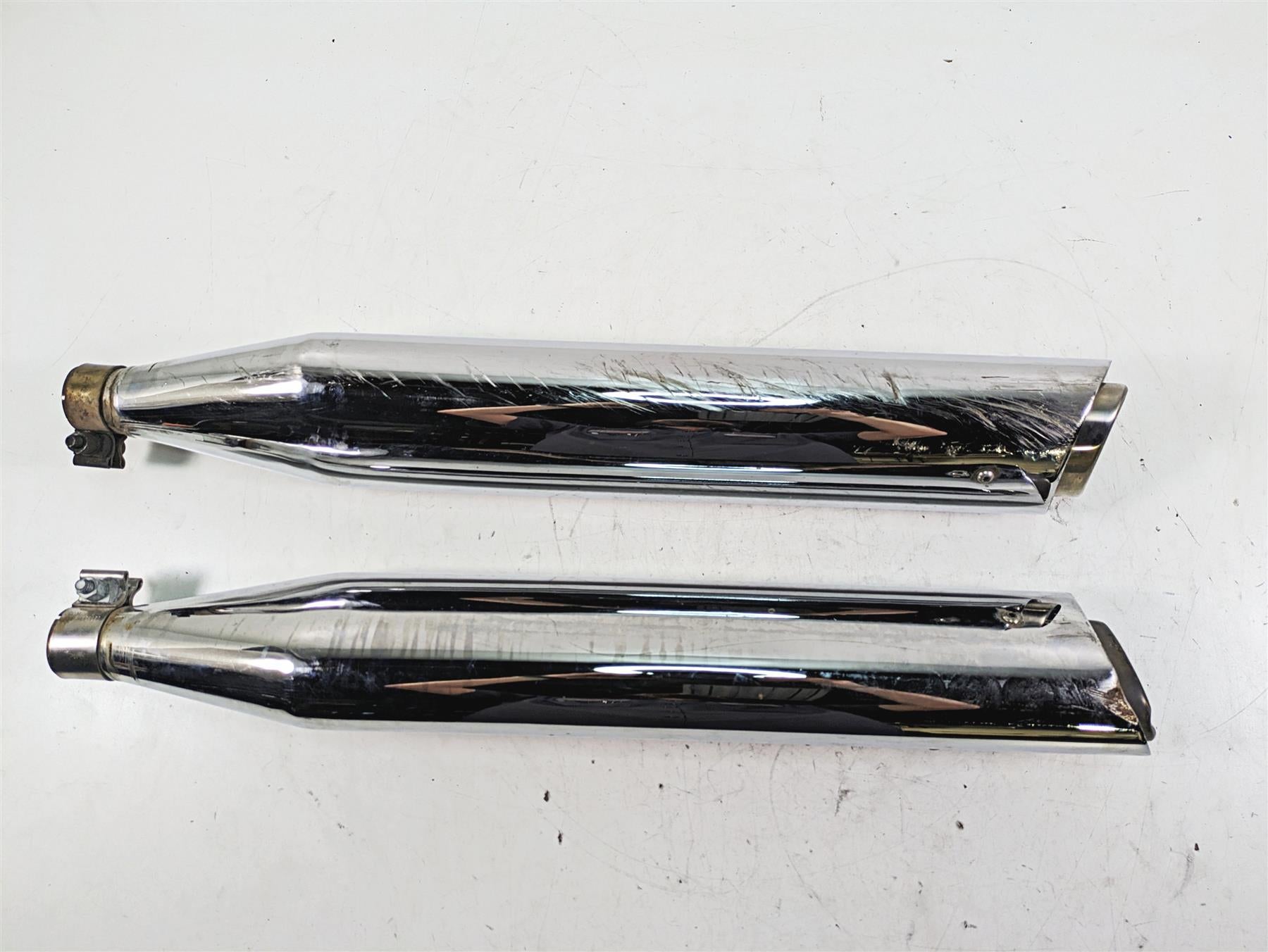 2014 Harley Touring FLHTK Electra Glide Vance Hines Twin Slash Muffler Set 16763 {{ shop.shopifyCountryName }} - Mototech271