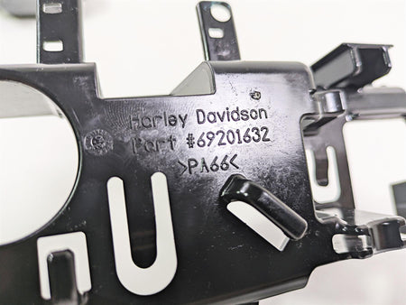 2020 Harley Softail FXST Standard Electrical Carrier Plastic Set 66000126 {{ shop.shopifyCountryName }} - Mototech271