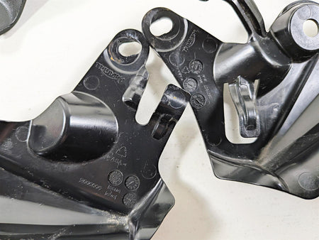 2019 Triumph Speed Triple RS 1050 All Frame Infill Covers Fairing Set T2306567 {{ shop.shopifyCountryName }} - Mototech271