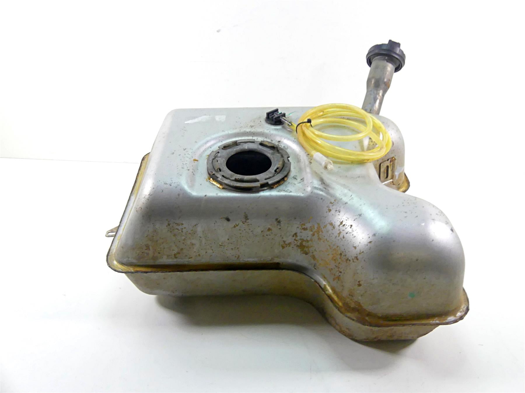 2018 Can Am Commander 1000R XT Metal Fuel Gas Petrol Tank Reservoir 709000753 {{ shop.shopifyCountryName }} - Mototech271