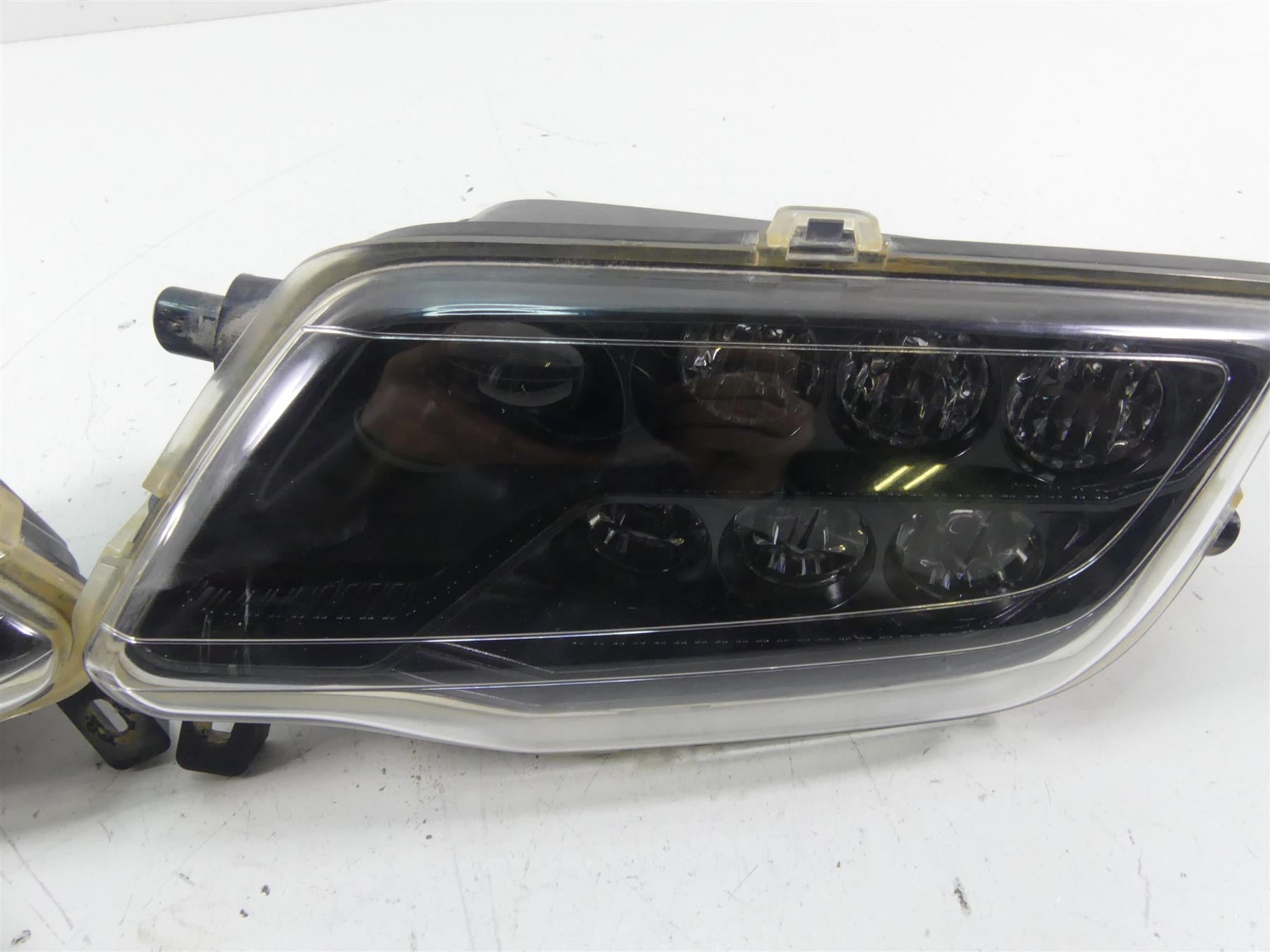 2020 Honda Talon S2X 1000X Headlight Head Light Lamp Lens Set 33100-HL6-A01 {{ shop.shopifyCountryName }} - Mototech271