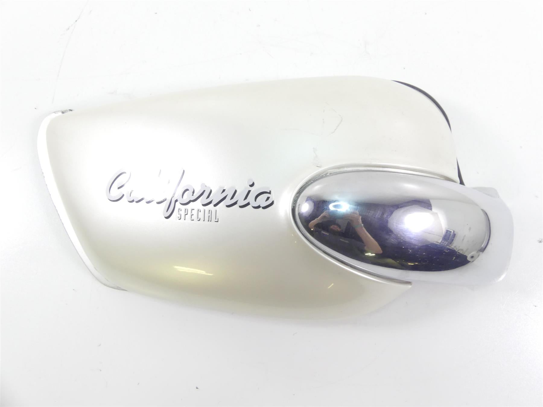 2001 Moto Guzzi California Sp 1100 Right Side Cover Fairing Cowl GU03476230 {{ shop.shopifyCountryName }} - Mototech271