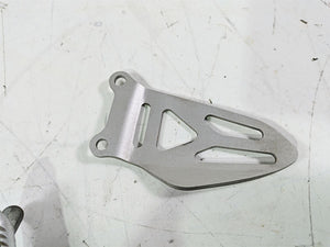 2016 Suzuki GSXR1000 Right Front Foot Peg Brake Pedal & Mount Set 3511-47H10 | Mototech271