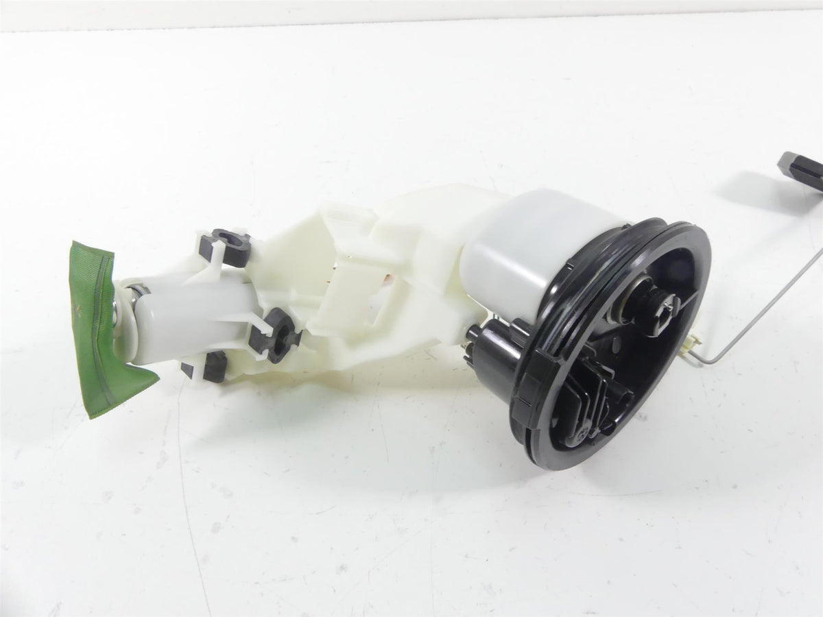 2015 BMW K1600GT K48 Fuel Gas Petrol Pump - Tested 16147728615 {{ shop.shopifyCountryName }} - Mototech271