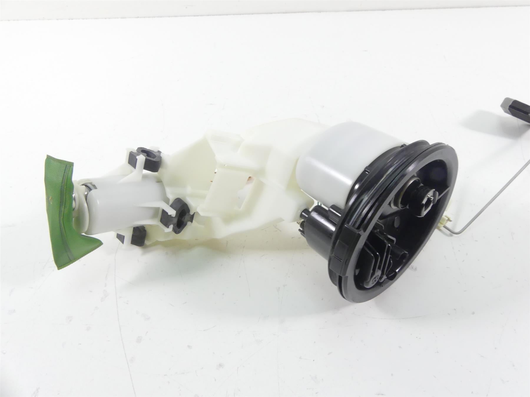 2015 BMW K1600GT K48 Fuel Gas Petrol Pump - Tested 16147728615 {{ shop.shopifyCountryName }} - Mototech271