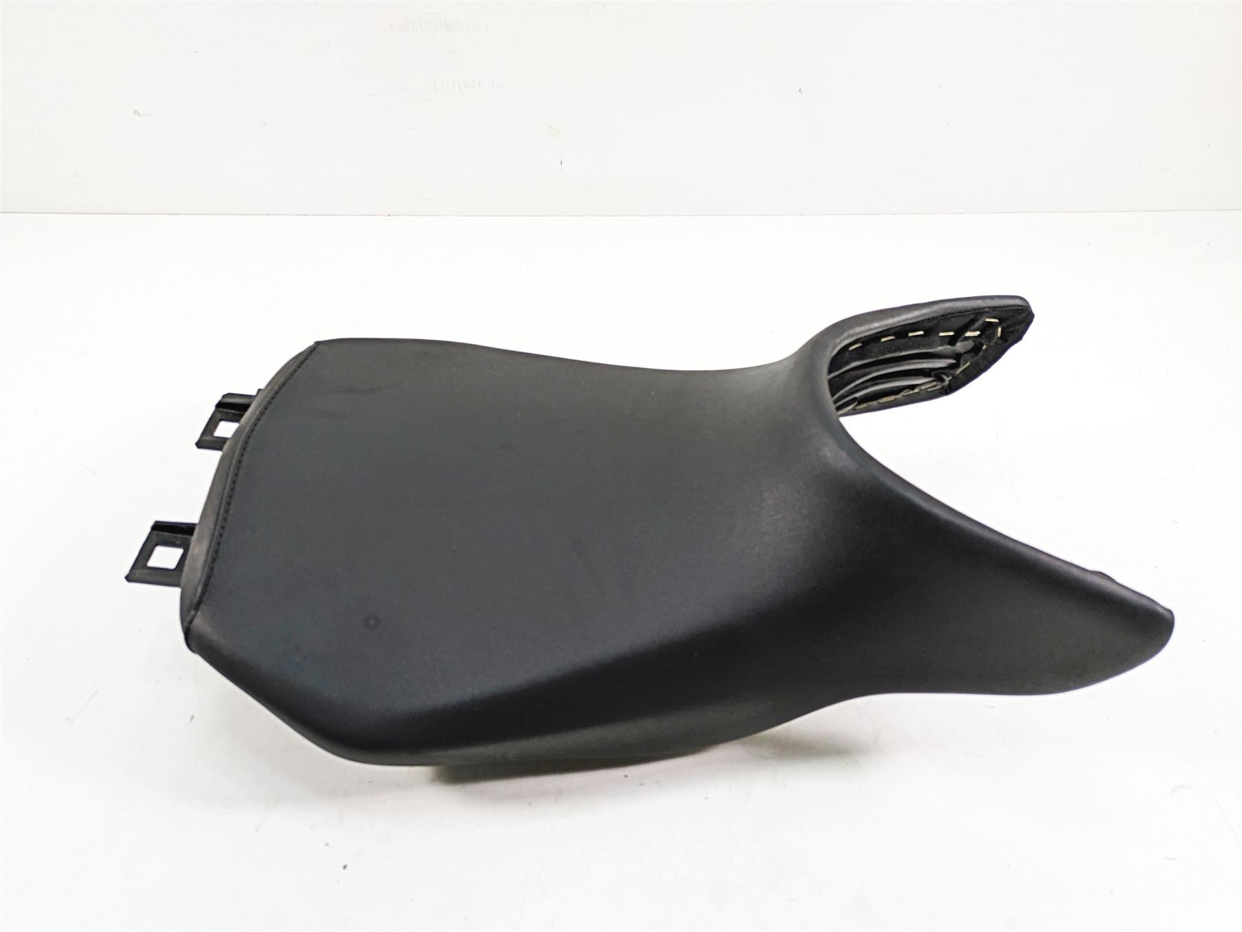 2016 BMW R1200R K53 Front Rider Driver Seat Saddle 52538534316 52538550755 {{ shop.shopifyCountryName }} - Mototech271