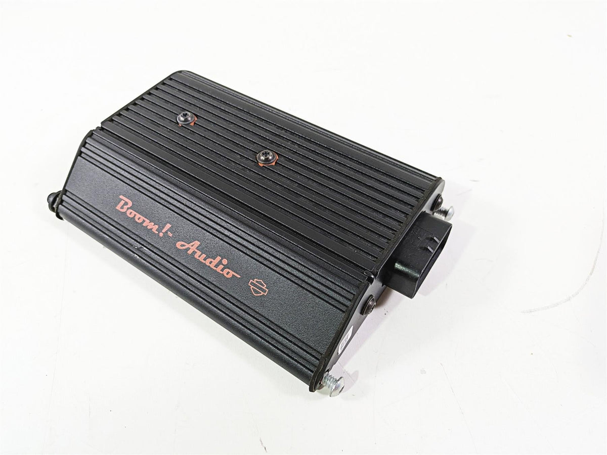 2017 Harley Touring FLHTKSE CVO E-Glide Boom Audio Amplifier Amp 76000277A {{ shop.shopifyCountryName }} - Mototech271