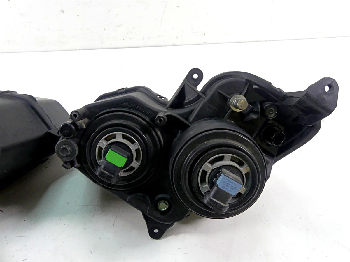 2010 Kawasaki ZX1400 ZX14 R Ninja Headlight Lamp Lens Set 23007-0066 23007-0067 {{ shop.shopifyCountryName }} - Mototech271