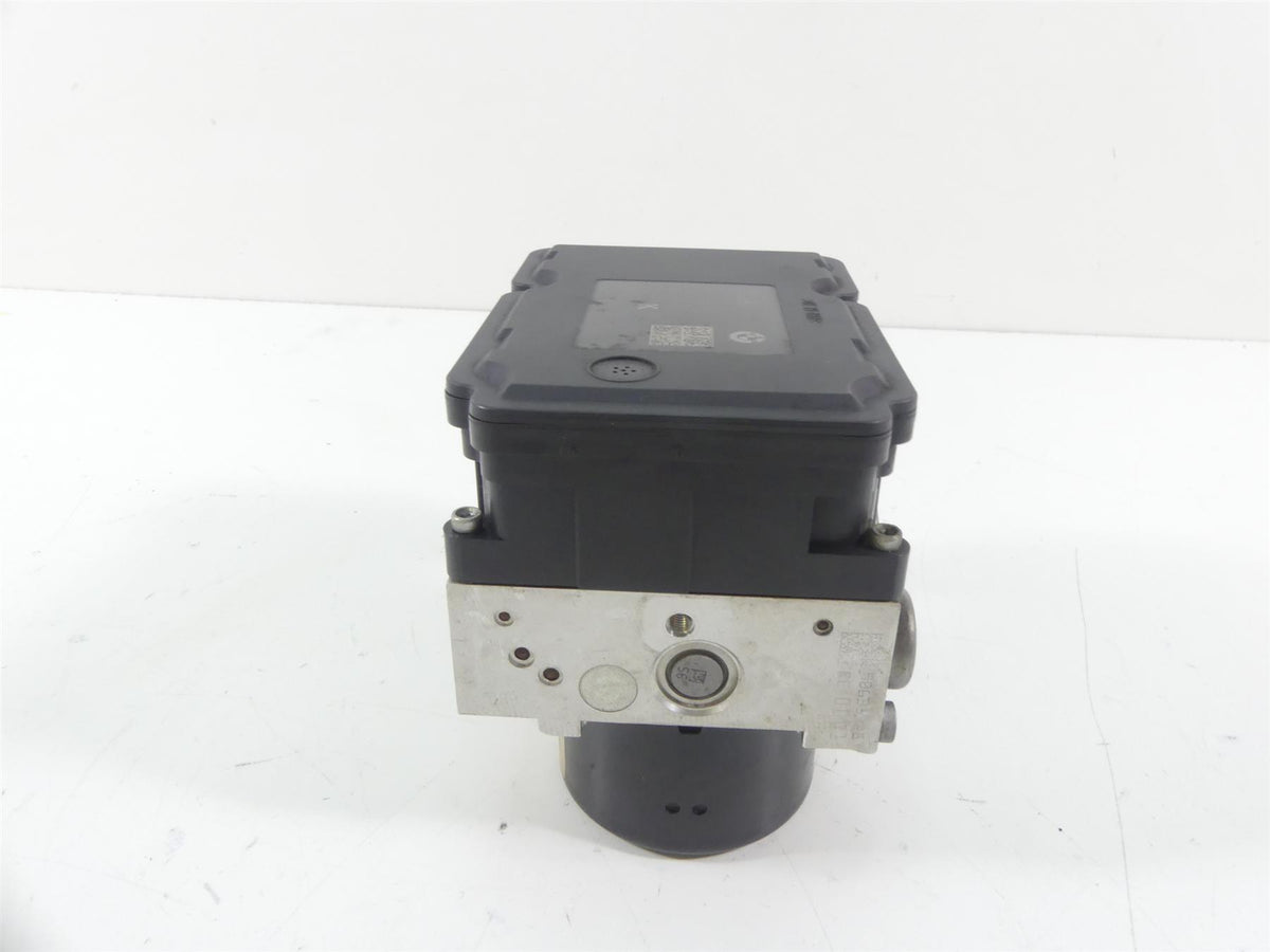 2009 BMW R1200GS K25 Abs Brake Pump Pressure Modulator Module 7682002 7715107 {{ shop.shopifyCountryName }} - Mototech271