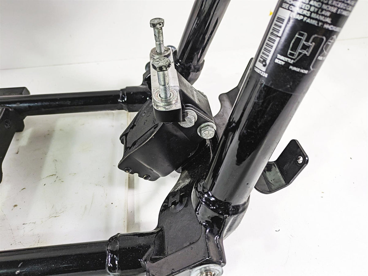 2017 Harley Dyna FXDB Street Bob Straight Main Frame Chassis 29dgr With Clean California Title 47745-06B {{ shop.shopifyCountryName }} - Mototech271