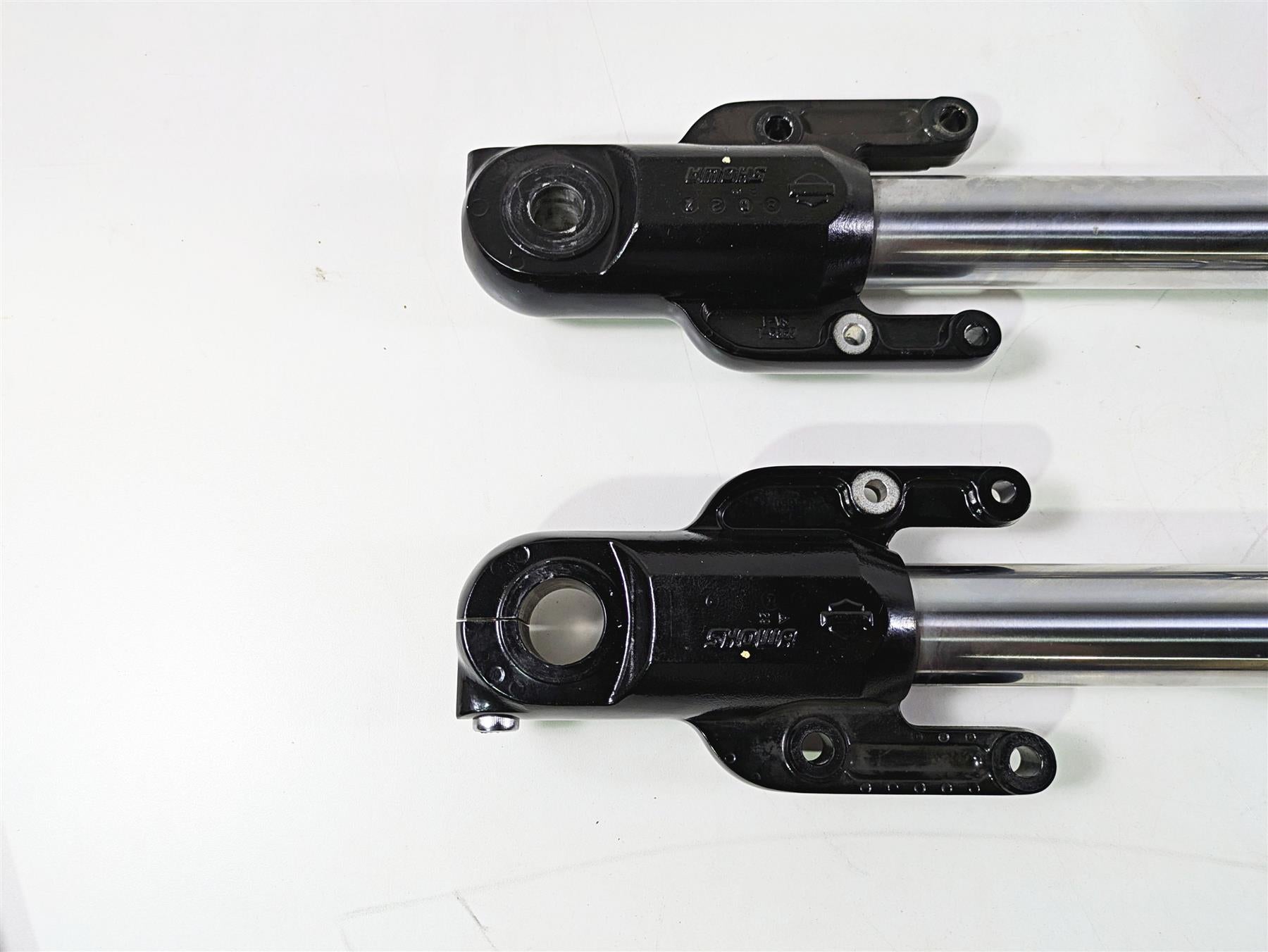 2009 Harley XR1200 Sportster Straight Showa Front Fork Leg Set 46886-08 46887-08 {{ shop.shopifyCountryName }} - Mototech271