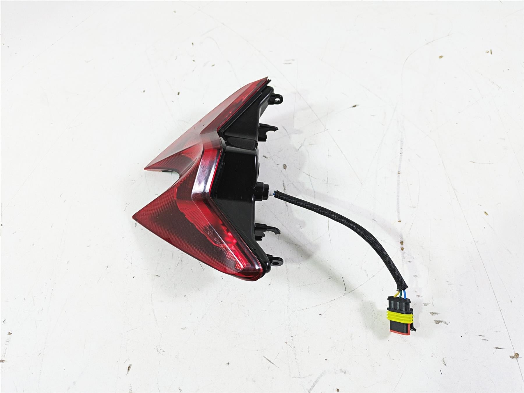 2021 Aprilia RS660 Taillight Tail Stop Brake Light 2D000546 {{ shop.shopifyCountryName }} - Mototech271