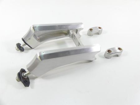 2007 Suzuki M109R VZR1800 Boulevard Handlebar Riser Holder Set 56225-48G00 {{ shop.shopifyCountryName }} - Mototech271