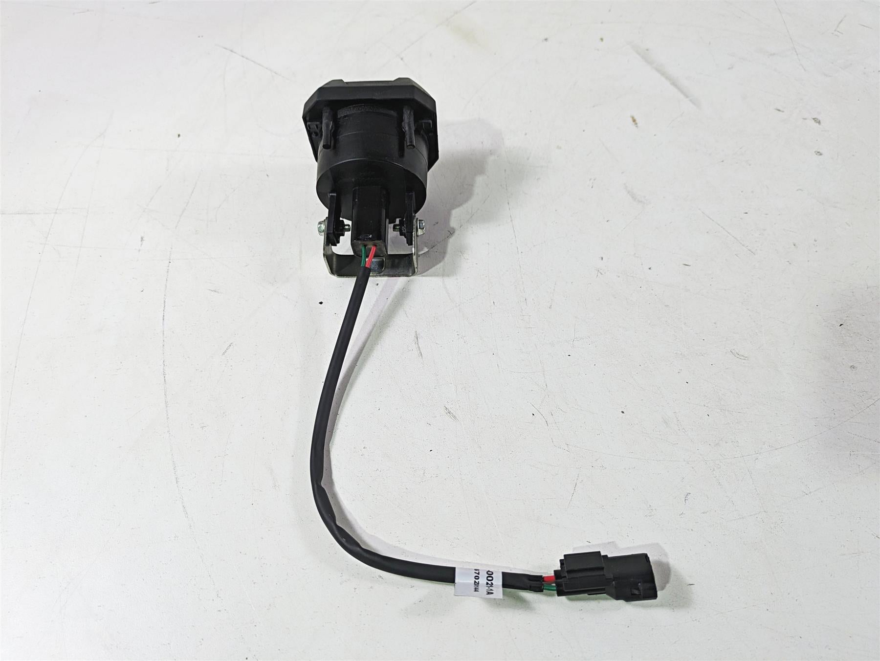 2023 Kawasaki KLR KL 650 Adventure Dash Usb Port & Housing 59221-0021 {{ shop.shopifyCountryName }} - Mototech271