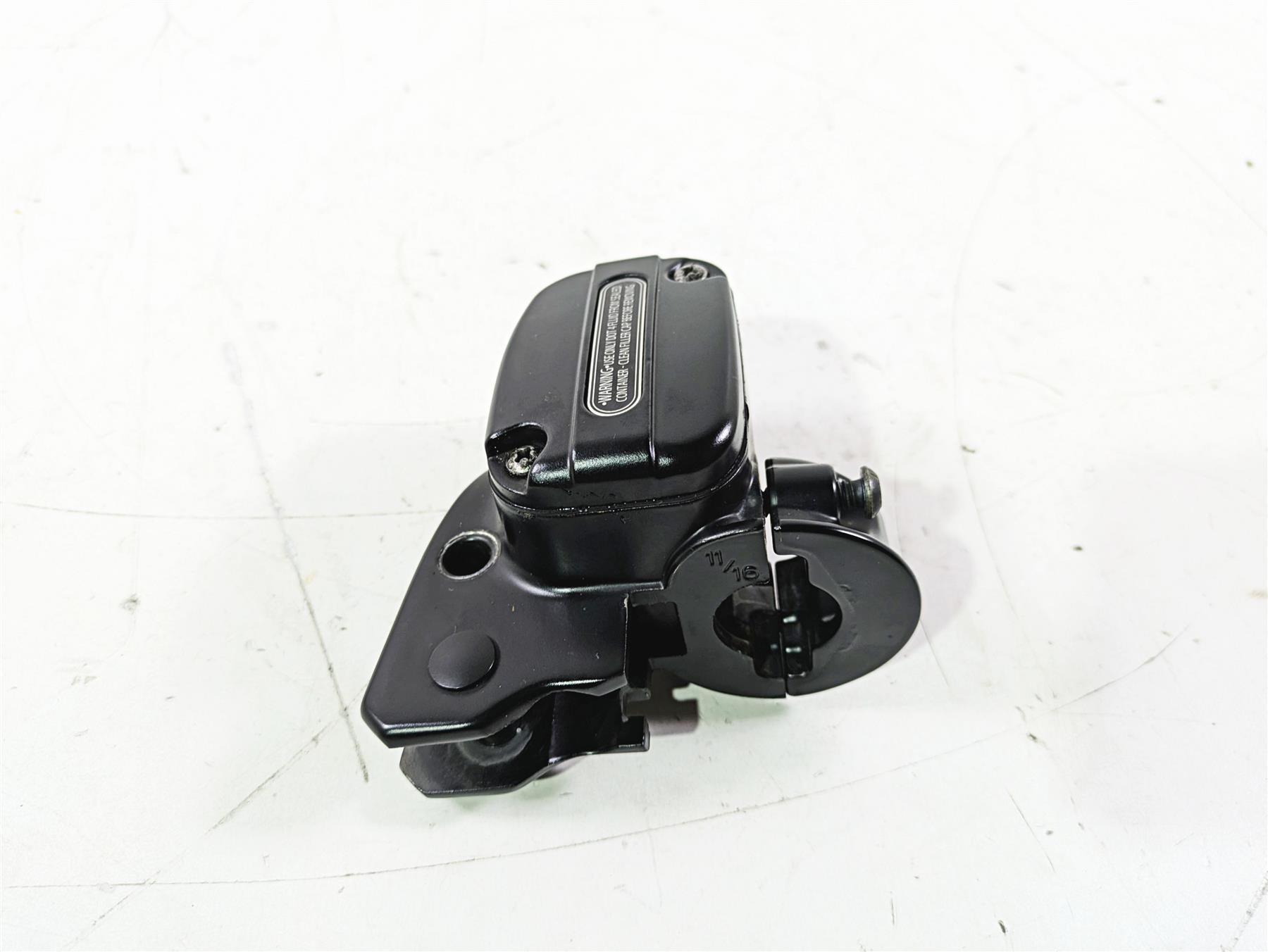 2015 Harley Touring FLHTKL E -Glide Low Clutch Master Cylinder 11/16" 36700056C {{ shop.shopifyCountryName }} - Mototech271