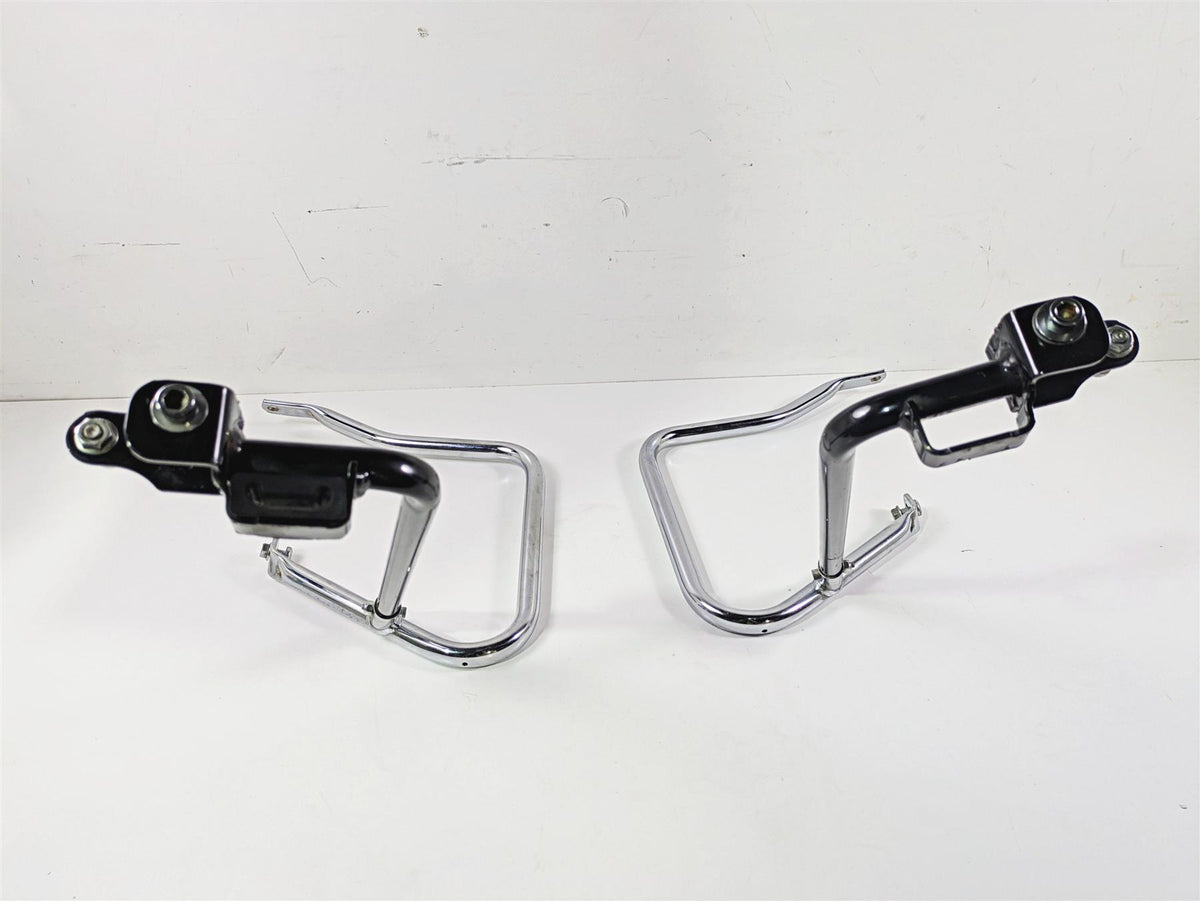 2016 Harley Touring FLHR Road King Saddlebag Rail Guard Set 90200506 90200507 {{ shop.shopifyCountryName }} - Mototech271