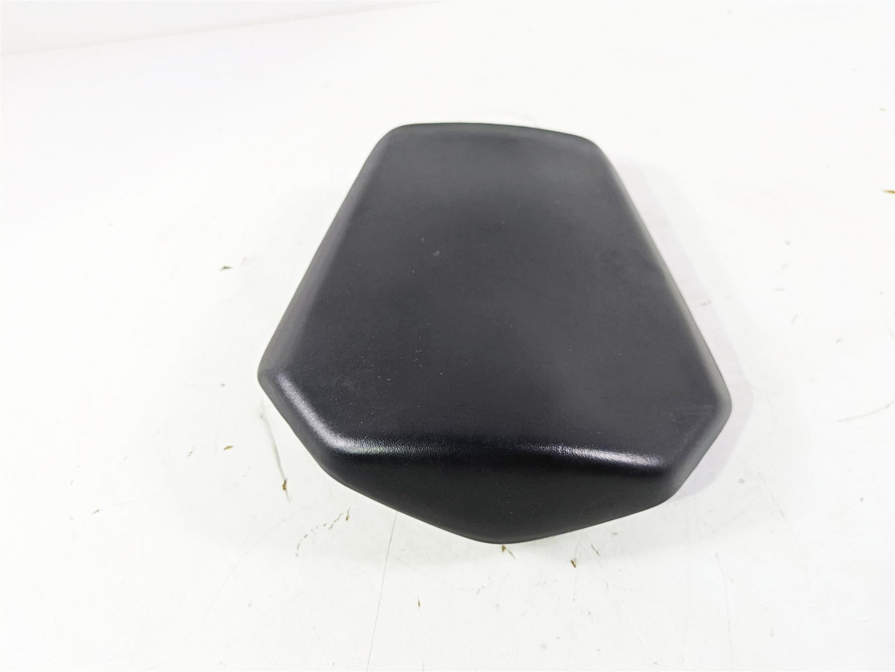 2008 Honda CBR1000RR SC59 Rear Passenger Saddle Seat - No Tears 77300-MFL-003 {{ shop.shopifyCountryName }} - Mototech271
