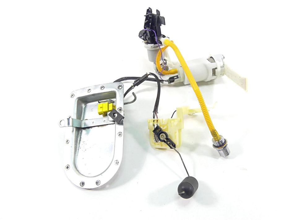 2010 Harley FXDF Dyna Fat Bob Fuel Gas Petrol Pump & Sender - Tested 75218-04D {{ shop.shopifyCountryName }} - Mototech271