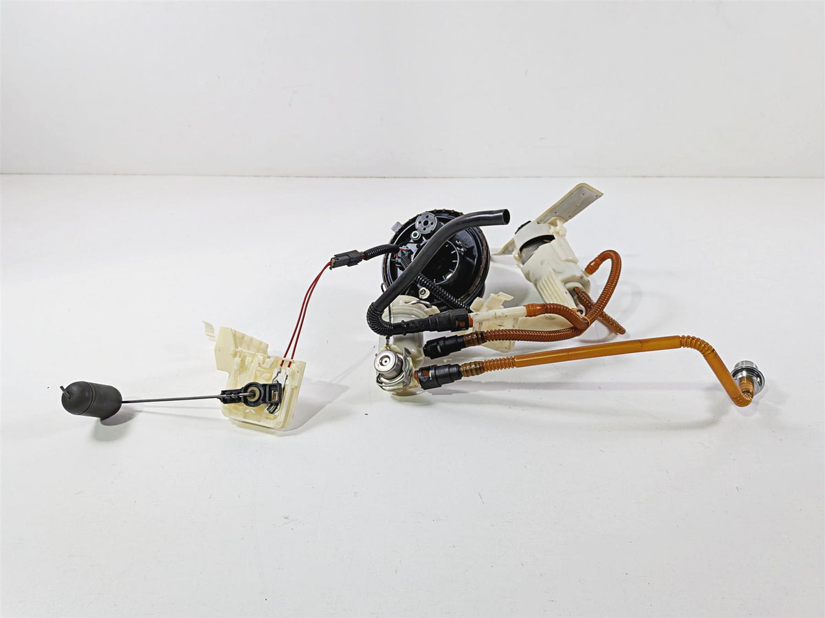 2014 Harley Touring FLHTK Electra Glide Fuel Gas Petrol Pump 62908-08 75069-08C-Mototech271