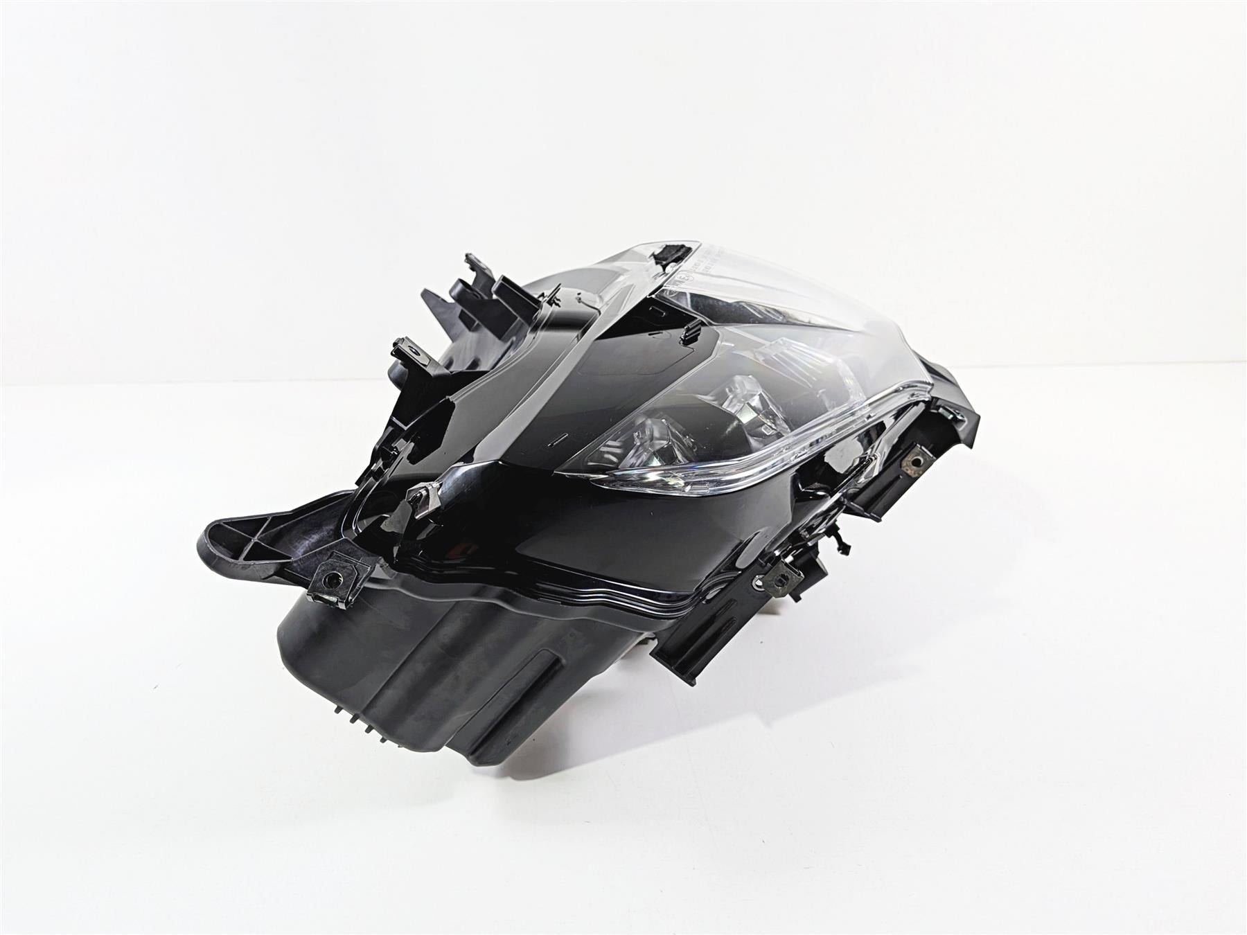 2023 BMW R1250RT RTP K52 Front Led Head Light With Broken Tabs 63128395624 {{ shop.shopifyCountryName }} - Mototech271