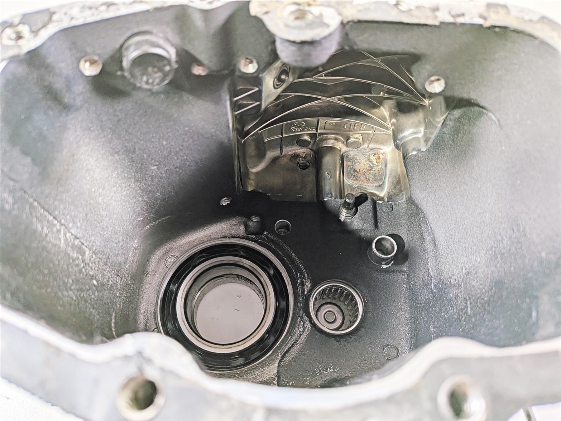 1996 Harley FLSTC Softail Heritage Transmission Gear Housing Cover Set 34732-96 {{ shop.shopifyCountryName }} - Mototech271