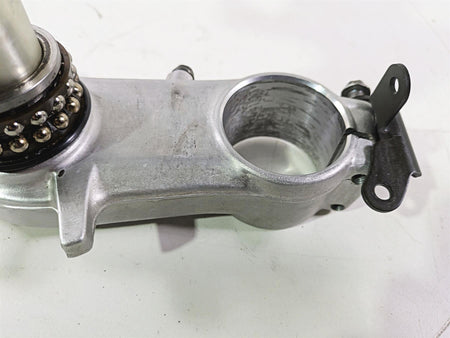 2005 Kawasaki ZX1000 ZX10R Ninja Upper Lower Triple Tree Set 44037-0019 {{ shop.shopifyCountryName }} - Mototech271