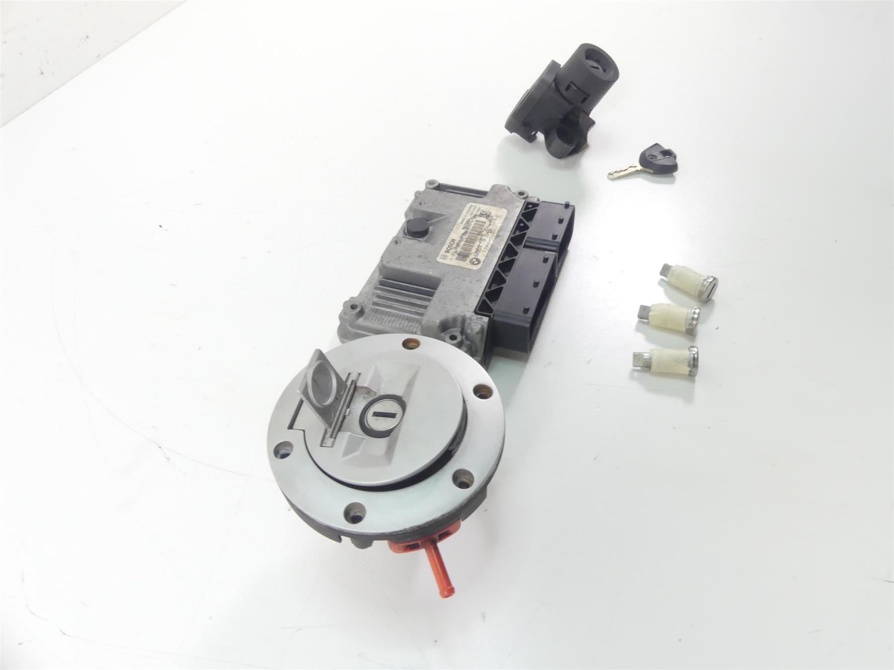 2016 BMW S1000XR K49 Cdi Ecu Ecm + Ignition Switch Key Lock Cap Set 13618546129 {{ shop.shopifyCountryName }} - Mototech271