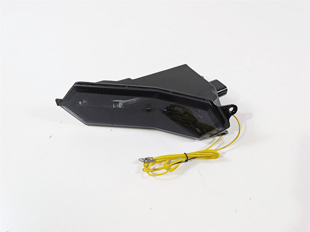 2024 Yamaha YZF R1 RN65 Aftermarket Smoked Taillight Turn Signal Lamp {{ shop.shopifyCountryName }} - Mototech271
