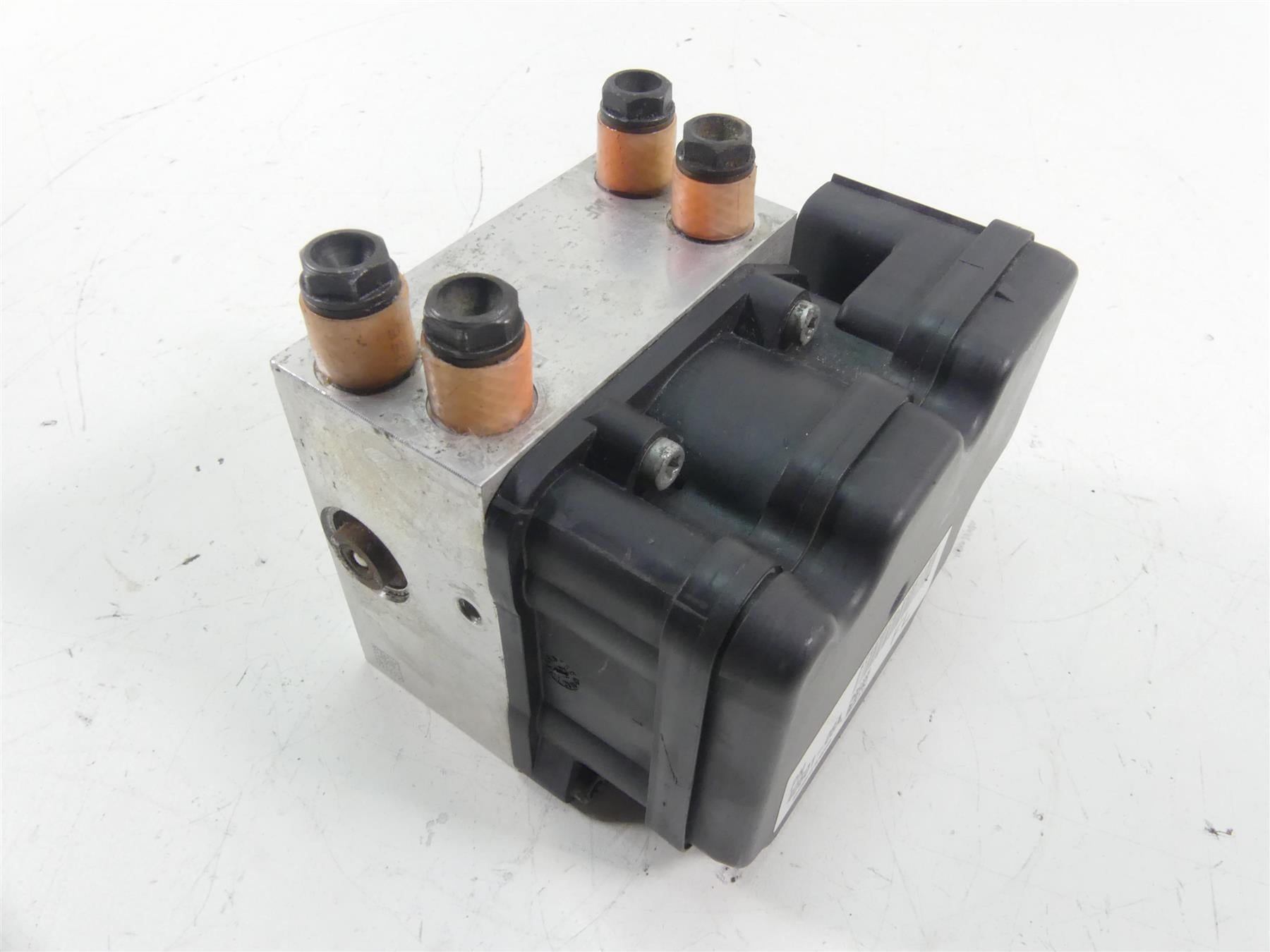 2013 Harley Touring FLHTK Electra Glide Abs Brake Pump Unit Module 40601-08A {{ shop.shopifyCountryName }} - Mototech271