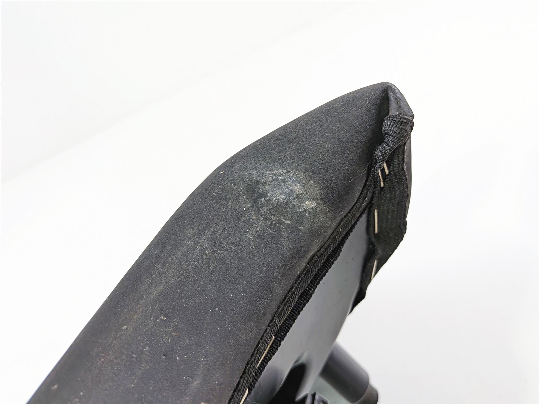 2011 Ducati Streetfighter 1098 S Front Rider Seat Saddle 59521002A {{ shop.shopifyCountryName }} - Mototech271