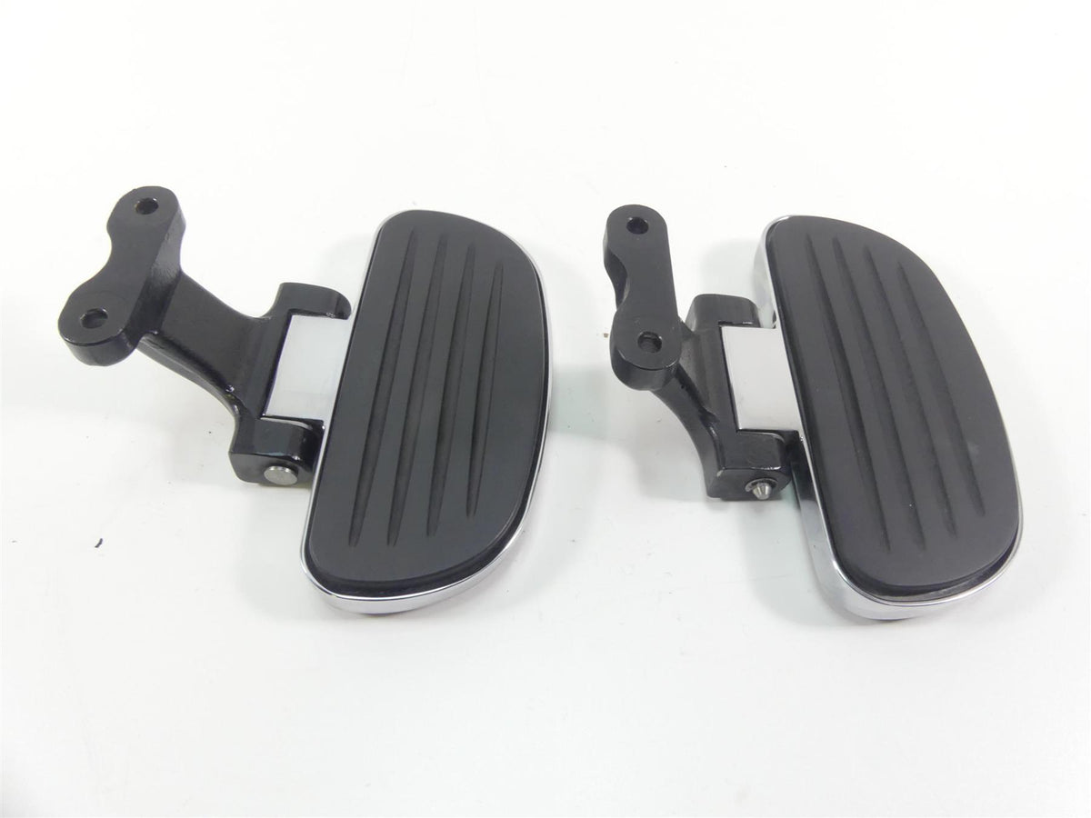 2013 Triumph Rocket 3 Touring Rear Passenger Foot Peg Floor Board Set T2081423 {{ shop.shopifyCountryName }} - Mototech271