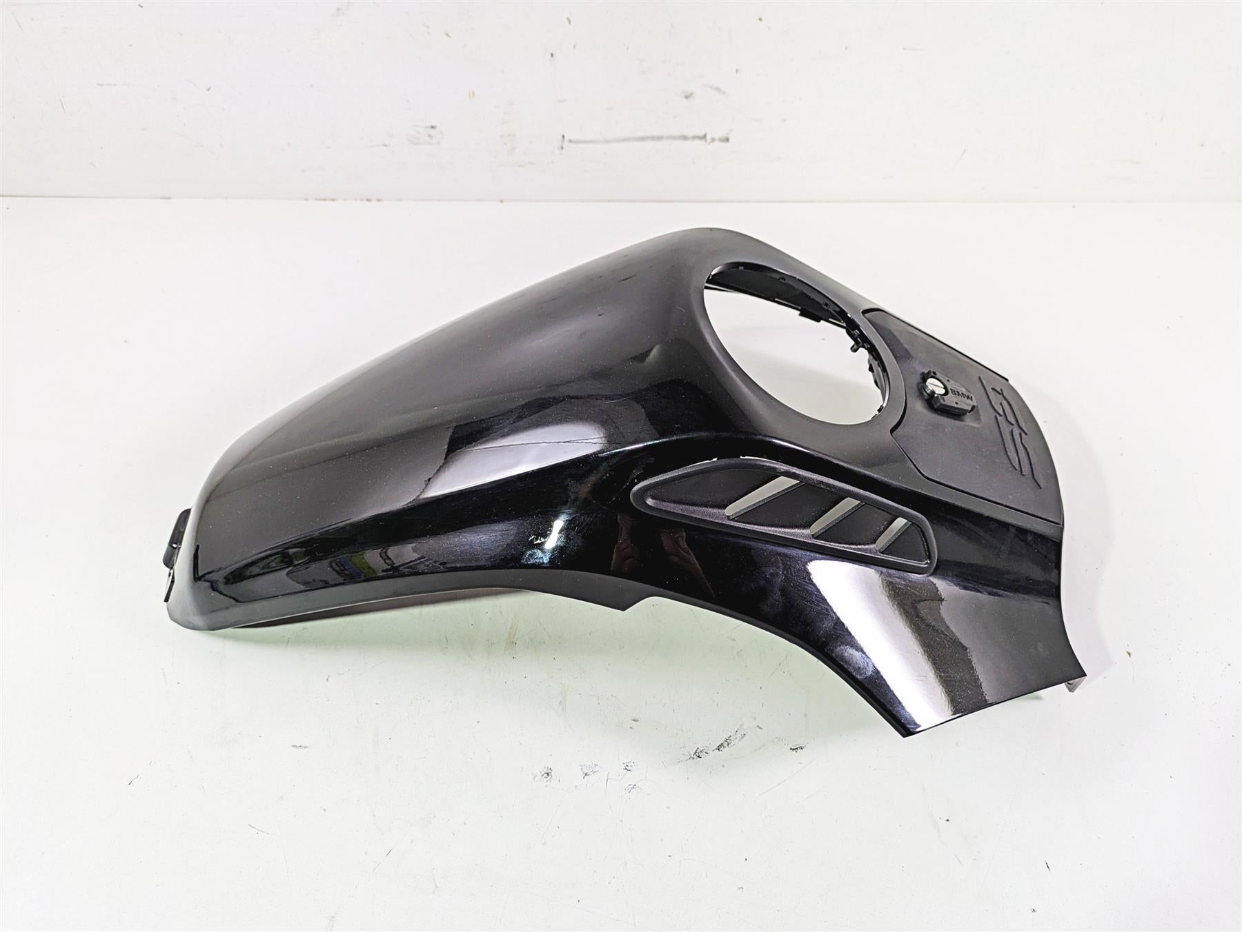 2021 BMW R1250GS K51 Adv Upper Center Tank Fairing Cover 46638536936 46638532243 | Mototech271