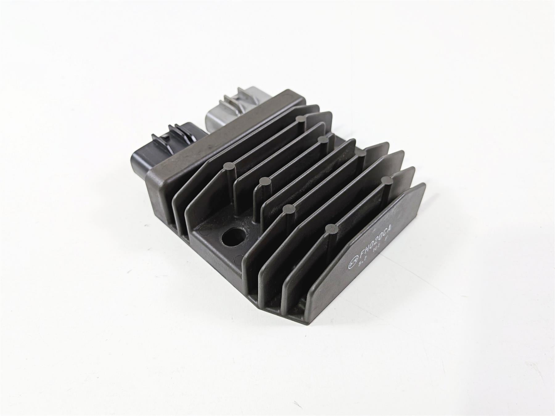 2016 BMW S1000RR K46 Rectifier Voltage Regulator FH020CA 12317718422-Mototech271