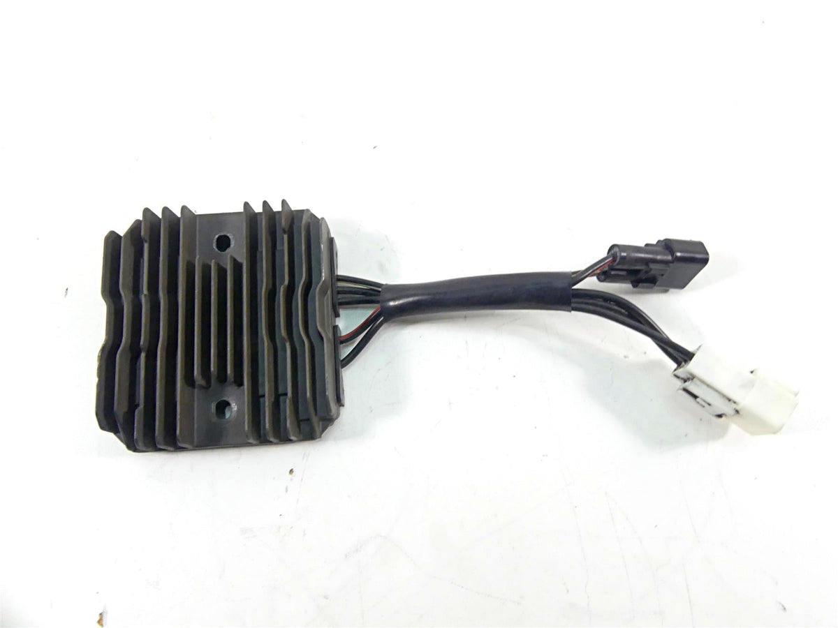 2008 Suzuki M109R VZR1800 Rectifier Voltage Regulator 32800-10G10 {{ shop.shopifyCountryName }} - Mototech271