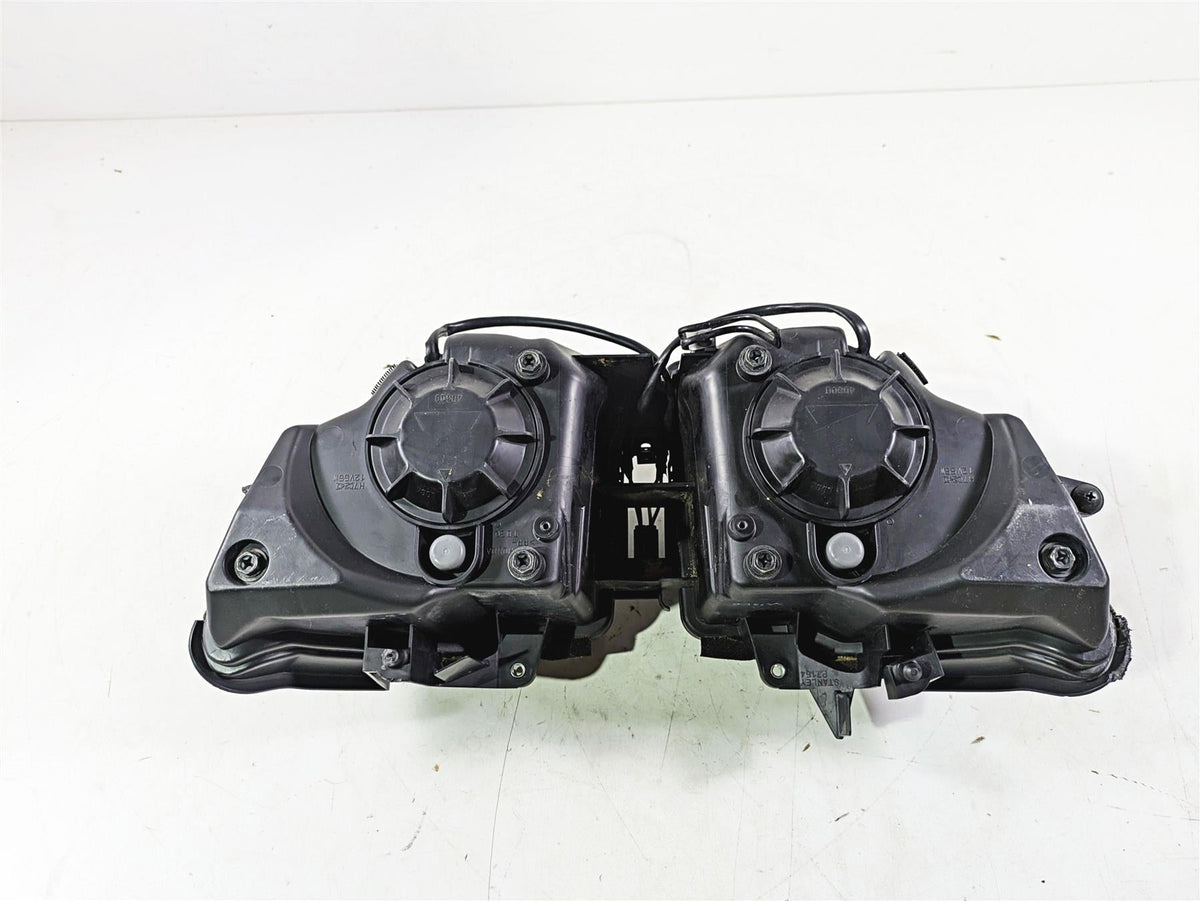 2008 Honda CBR1000RR SC59 Headlight Head Light Lamp - Read 33102-MFL-305 {{ shop.shopifyCountryName }} - Mototech271