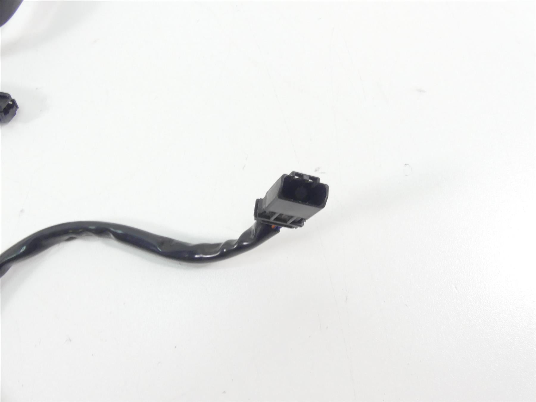 2016 Harley Touring FLHTP Electra Glide Front Fairing Wiring 69200123 {{ shop.shopifyCountryName }} - Mototech271