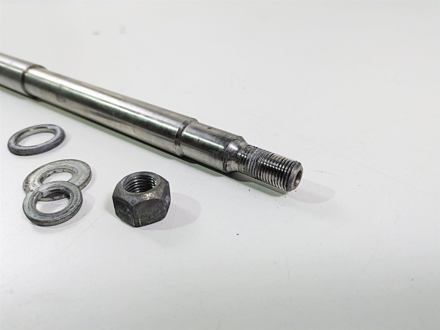 2007 Harley Sportster XL1200 C Front Axle Wheel Spindle 3/4" 43895-00 {{ shop.shopifyCountryName }} - Mototech271