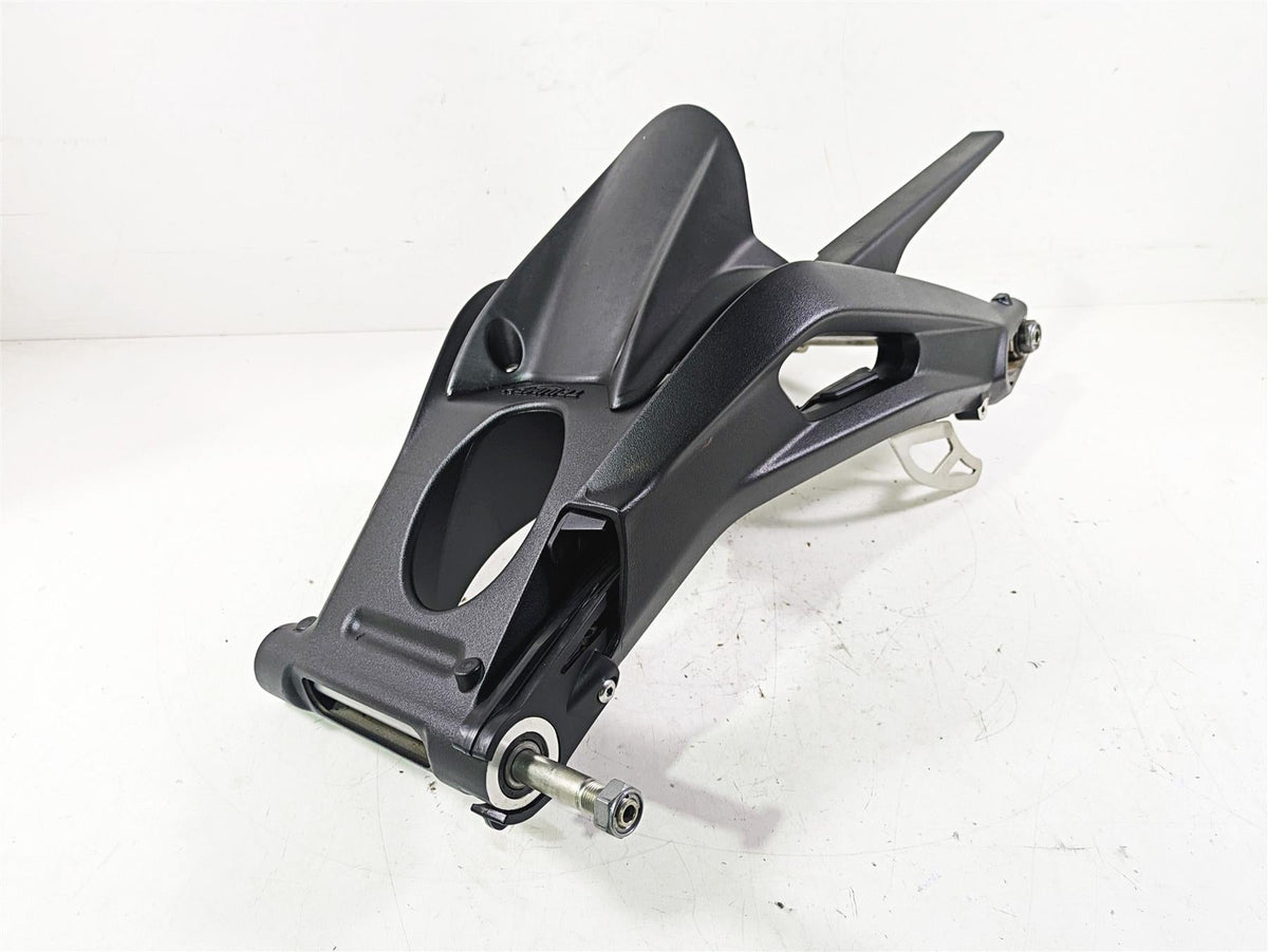 2023 Triumph Street Triple 765 RS Rear Swingarm Swing Arm + Axle & Guard 2050274 {{ shop.shopifyCountryName }} - Mototech271