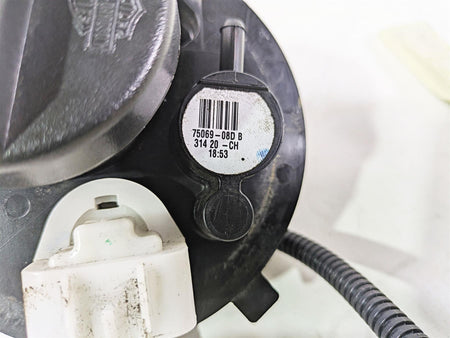 2021 Harley Touring FLTRX Road Glide Fuel Gas Petrol Pump - Read 75069-08D {{ shop.shopifyCountryName }} - Mototech271