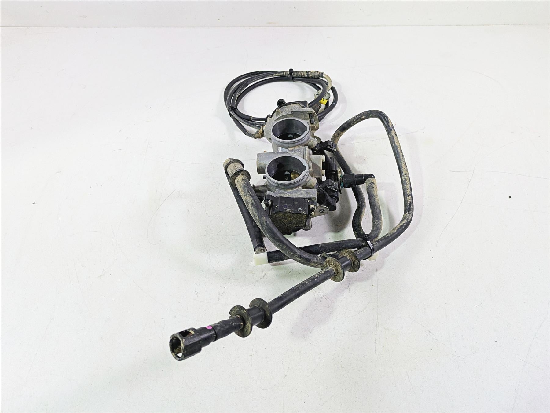 2023 Honda Talon SXS1000 S2R Throttle Body Fuel Injection Set 16400-HL6-B02 {{ shop.shopifyCountryName }} - Mototech271