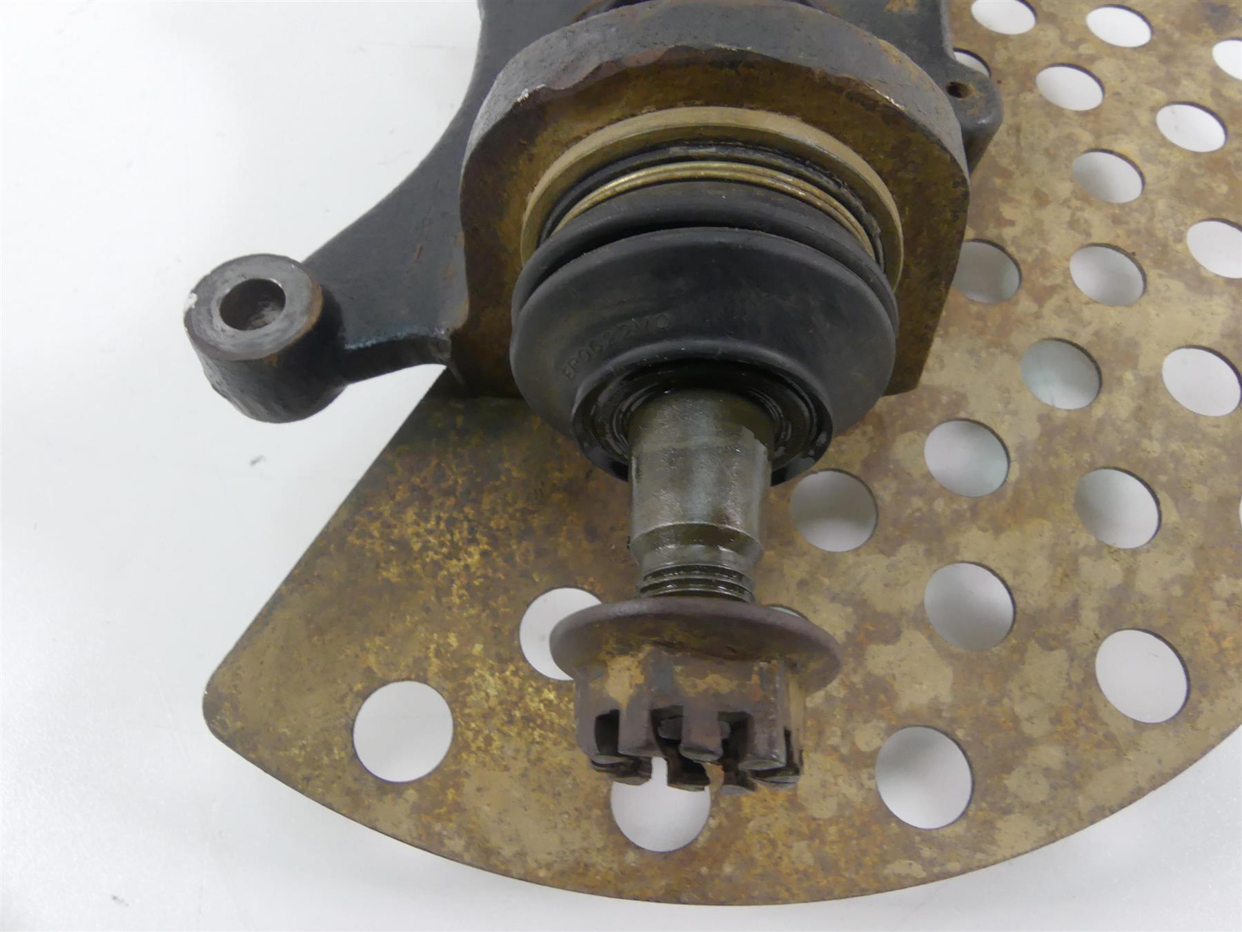 2016 Yamaha YXZ1000 R EPS SE Front Right Wheel Spindle Knuckle 2HC-F3502-00-00 {{ shop.shopifyCountryName }} - Mototech271