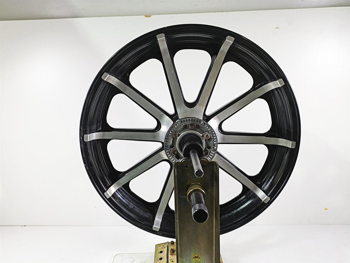 2018 Indian Chieftain Dark Horse Front Wheel Rim 19x3.5 1523059 {{ shop.shopifyCountryName }} - Mototech271