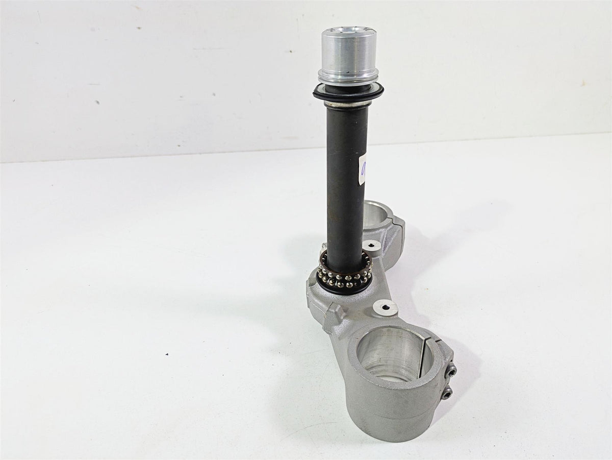 2018 Ducati Scrambler Desert Sled 800 Lower Triple Tree Clamp 34220941AA {{ shop.shopifyCountryName }} - Mototech271