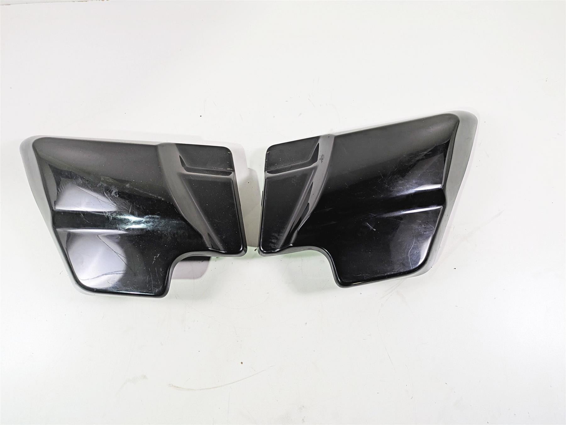 2009 Harley Touring FLHX Street Glide Side Cover Fairing Set 66048-09A 66250-09 {{ shop.shopifyCountryName }} - Mototech271