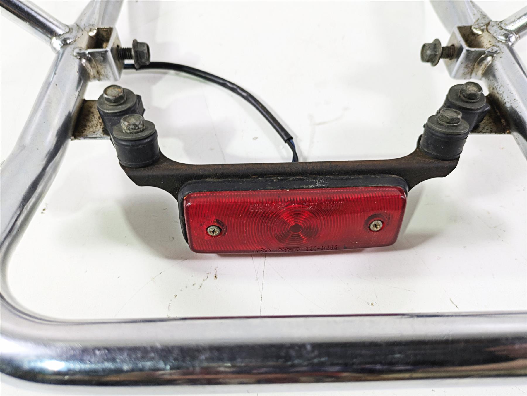2001 Yamaha Banshee YFZ350 Rear Chrome Rail & Taillight Set 3GG-2845R-00-00 {{ shop.shopifyCountryName }} - Mototech271