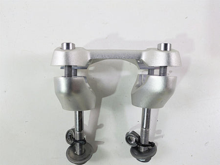 2024 Triumph Street Triple 765 R Handlebar Mounts Risers T2043974 T2043979 {{ shop.shopifyCountryName }} - Mototech271