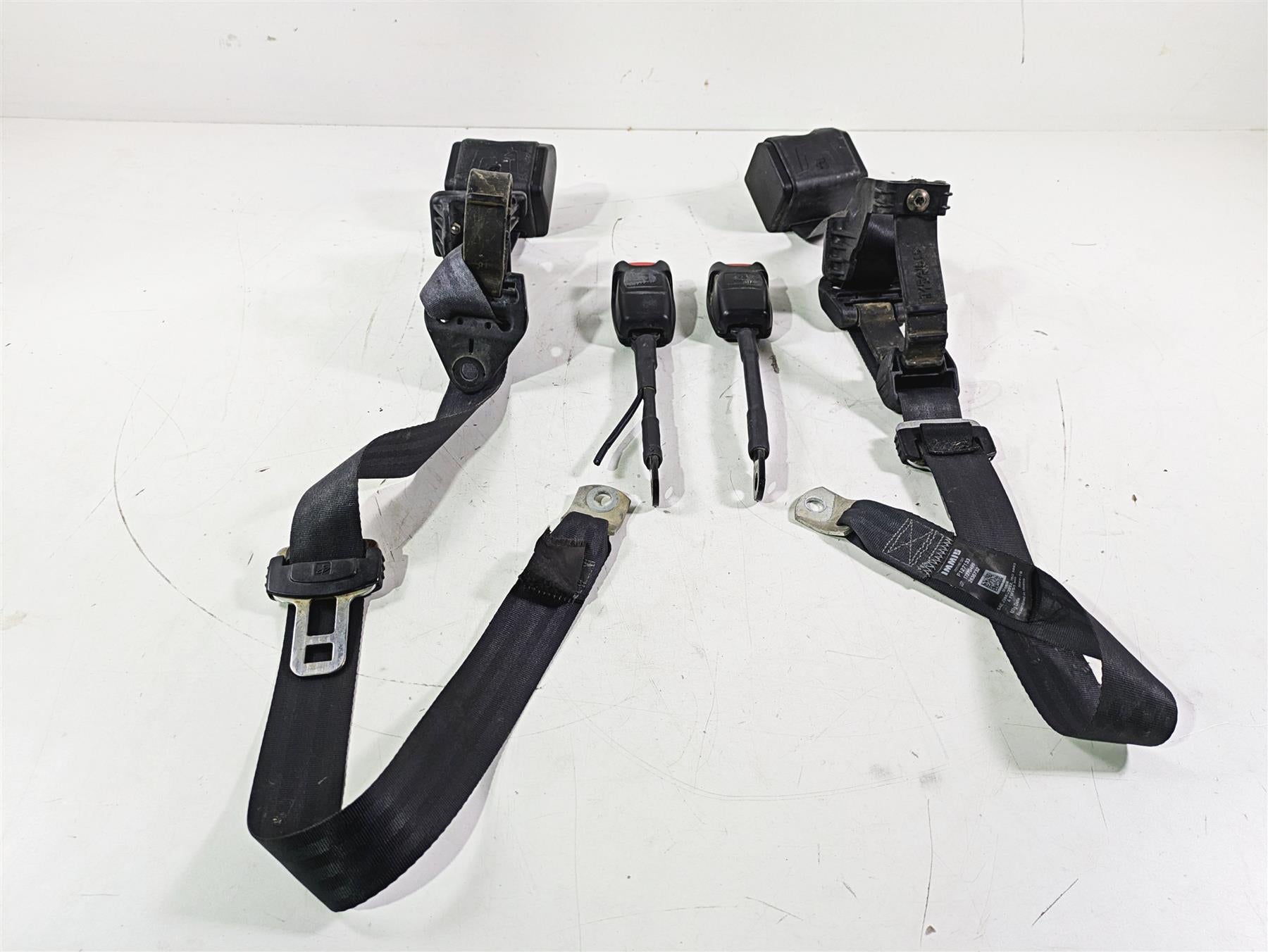 2020 Polaris General 1000 EPS Left Right Seat Belt Buckle Set 2636732 2635610 {{ shop.shopifyCountryName }} - Mototech271