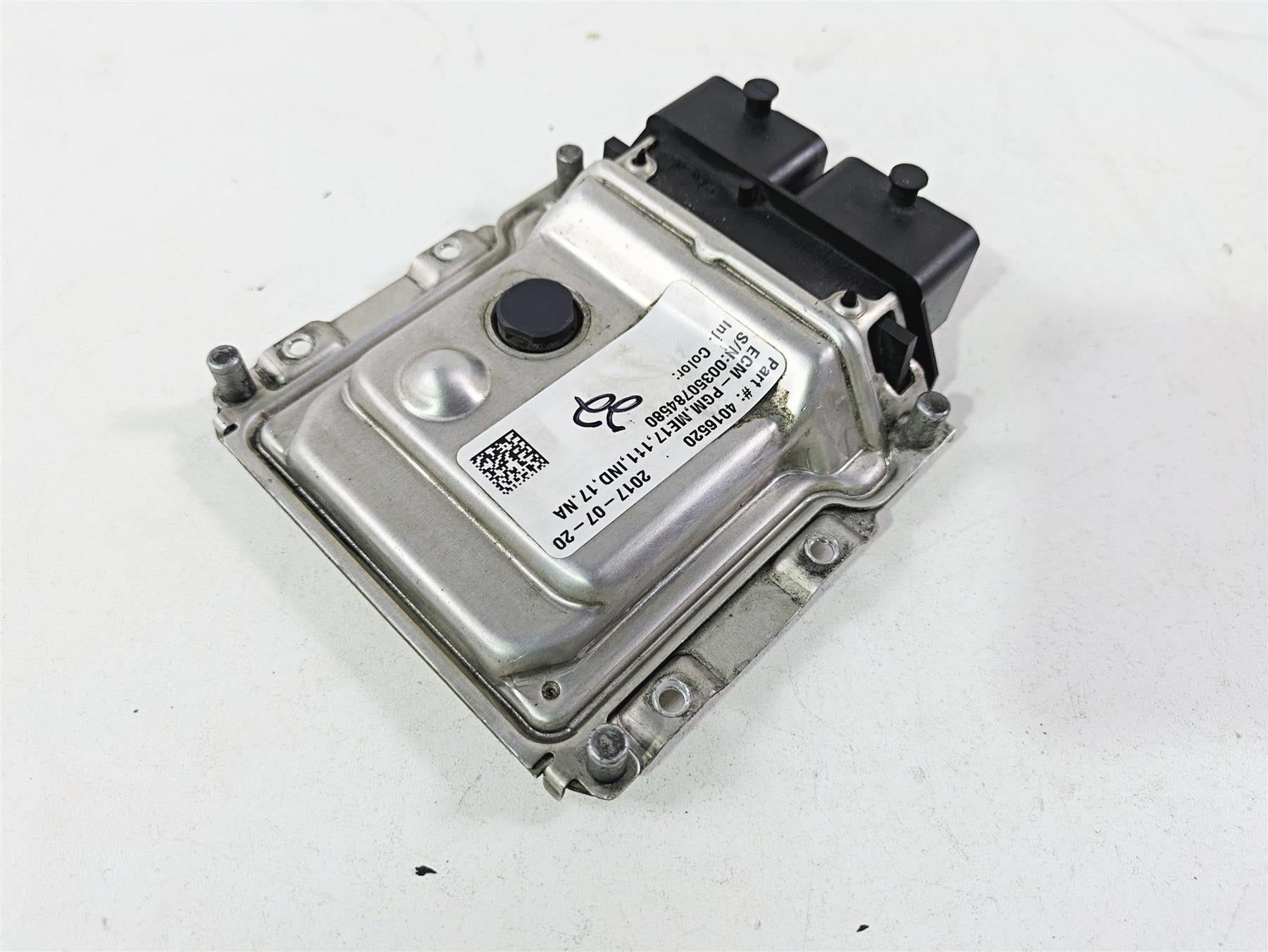 2017 Indian Chieftain Limited Ecm Engine Control Module 4014125 4016520 {{ shop.shopifyCountryName }} - Mototech271